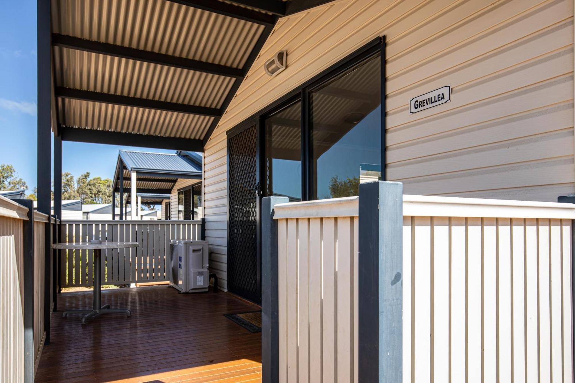 Jurien Bay Tourist Park Hotel Exterior photo